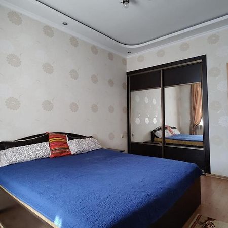 Apartmán Stefan Cel Mare 64 Kišiněv Exteriér fotografie