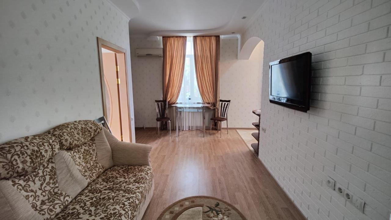 Apartmán Stefan Cel Mare 64 Kišiněv Exteriér fotografie