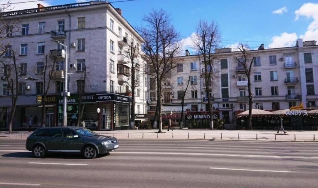 Apartmán Stefan Cel Mare 64 Kišiněv Exteriér fotografie