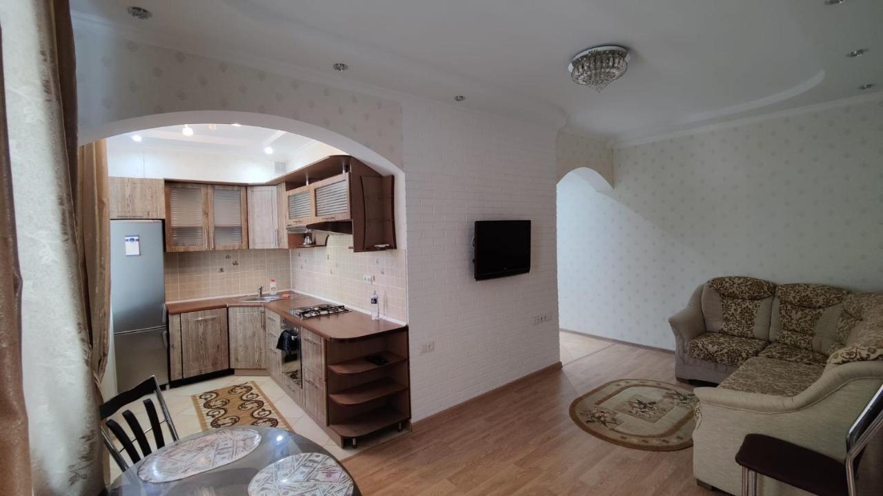 Apartmán Stefan Cel Mare 64 Kišiněv Exteriér fotografie